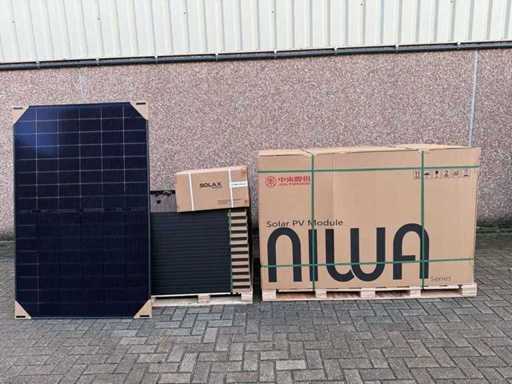 Jolywood – Set aus 60 Solarpanels (455 wp) – Solax 25 kW Wechselrichter