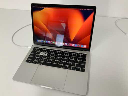 Apple A1708 13-calowy laptop MacBook Pro MPXU2N/A