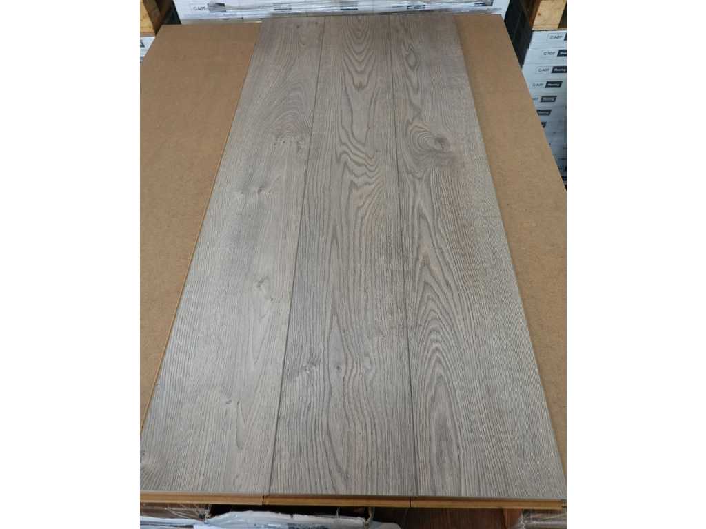 46 m² Laminate flooring tt 12 mm