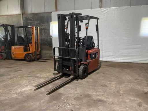 2004 Nissan S NX1L15H0 Vorkheftruck