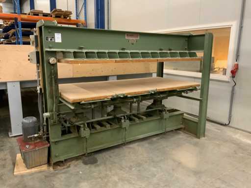 1962 Schubert & Blaich 30T Pressa per impiallacciatura