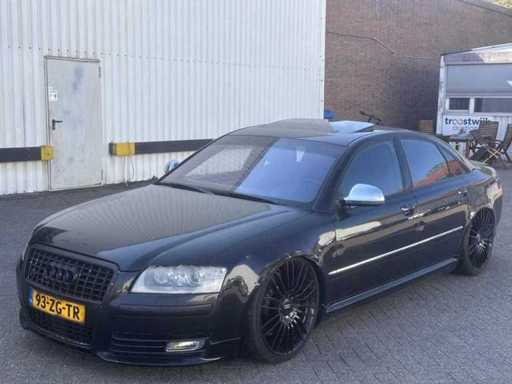 Audi A8 5.2 S8 quattro Pro Line automatique, 93-ZG-TR