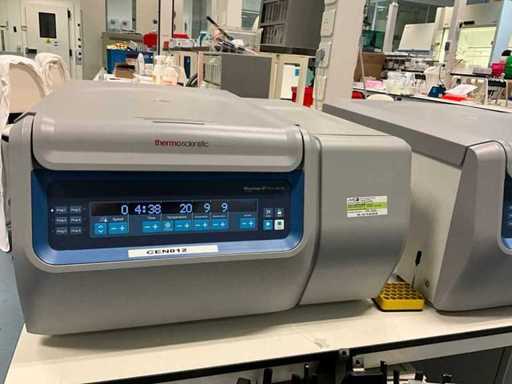 2022 THERMO FISHER SCIENTIFIC MEGAFUGE ST Plus Series Refrigerated Centrifuge