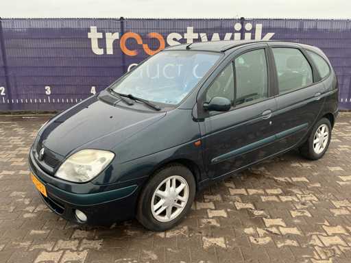 2002 - Renault - Scénic - 1.6-16V Authentique - Car