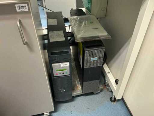 Eaton 9PX EBM Omvormers (2x)