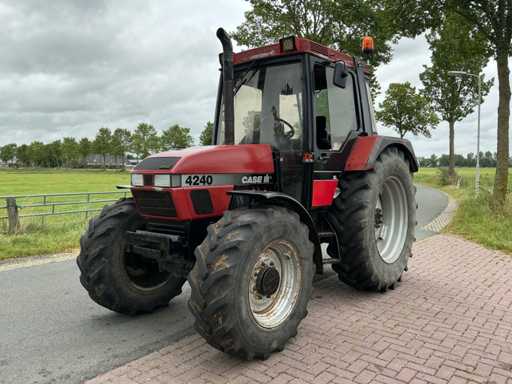 1995 Case ih 4230 xl Vierwielaangedreven landbouwtractor