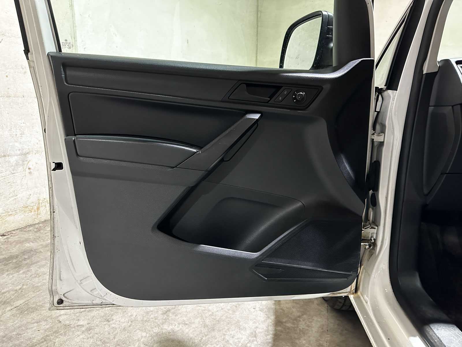 Volkswagen Caddy 2.0 TDI L1H1 BMT Comfortline 74pk 2018 (Origineel-NL), V-354-LL