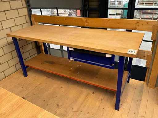 Banco da lavoro con cassetto