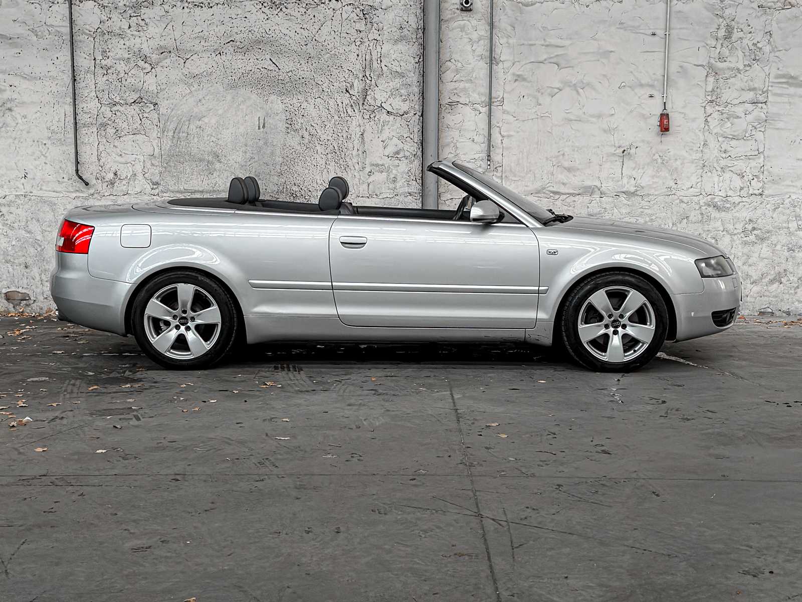 Audi A4 Cabriolet 3.0 V6 Exclusive 220pk 2003 -Automaat-, 38-LR-TT