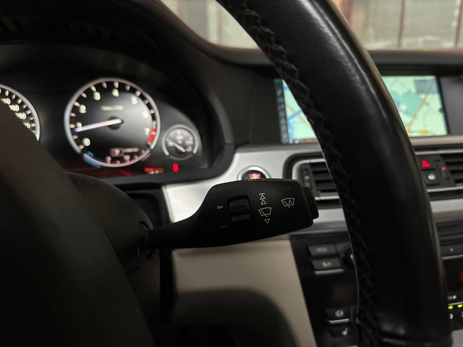 BMW 750i ActiveHybrid 4.4 V8 407pk 2010 7-serie, 02-PGJ-7 Youngtimer