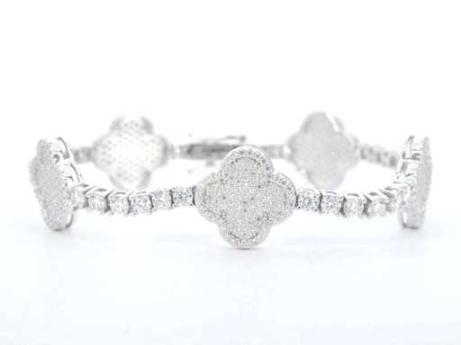Bransoletka w srebrnym odcieniu z brylantami