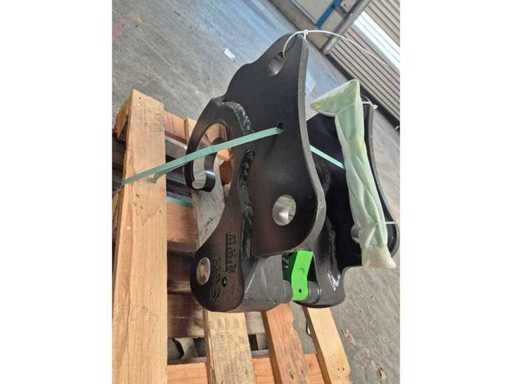 ACB 40009502 Hydraulic coupler