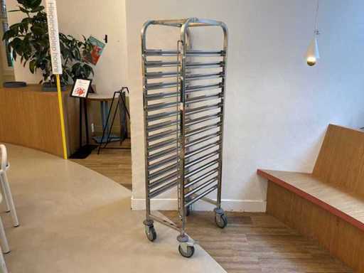 Shelf trolley