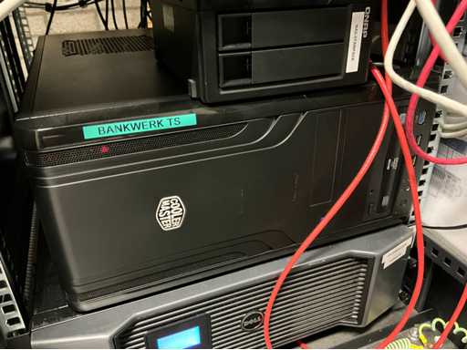 Cooler Master Server