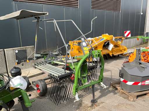 2023 Fendt Voormalig 351 DN Helpaineur