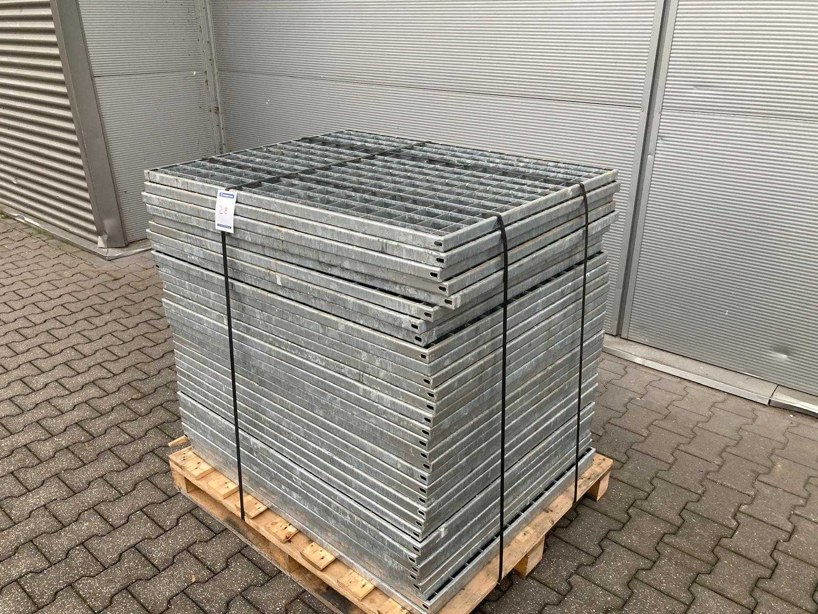 Steel slatted floor 1100x850mm (32x)