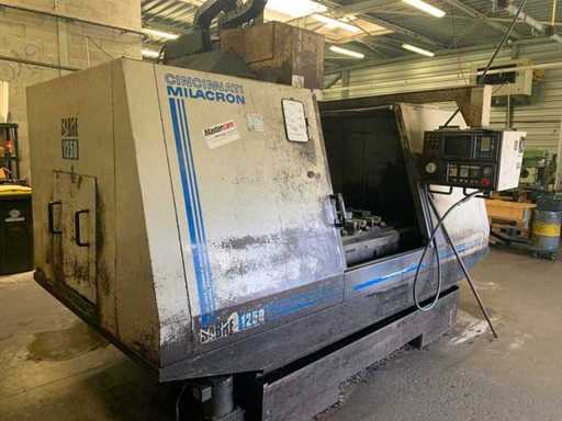 CINCINNATI SABRE 1250 CNC Centrum Obróbki Pionowej