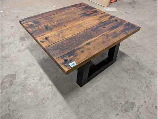 Tavolino da caffè in quercia recuperata 95x95cm