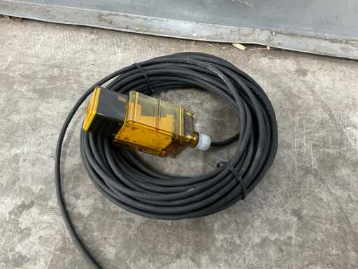 Turck Ni35-cp40-vp4x2/s369-f Inductive sensor 30M (2x)