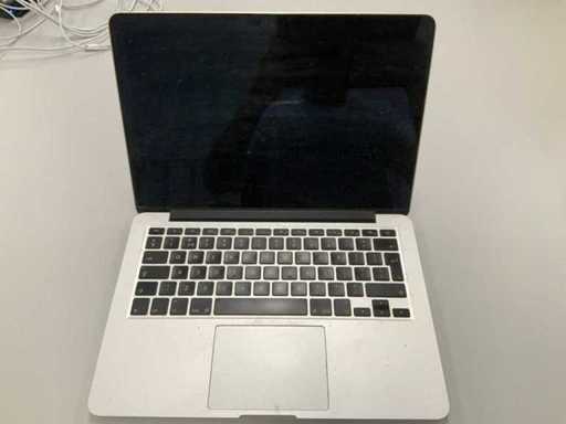 Apple A1502 13-inch MacBook Pro MF839LL/A Laptop