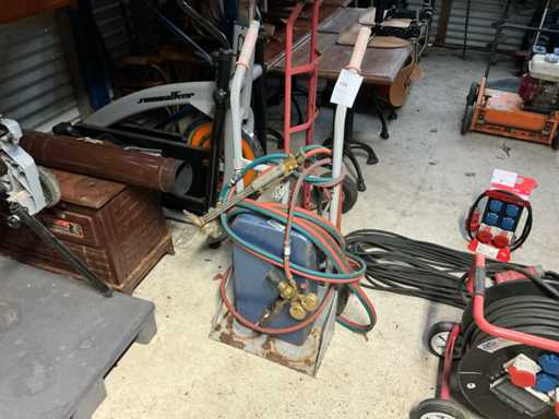 Gloor Oxy-fuel cutting installation