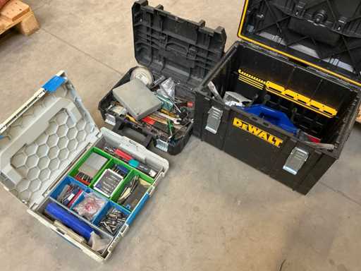 Cutie de unelte cu conținut (4x)