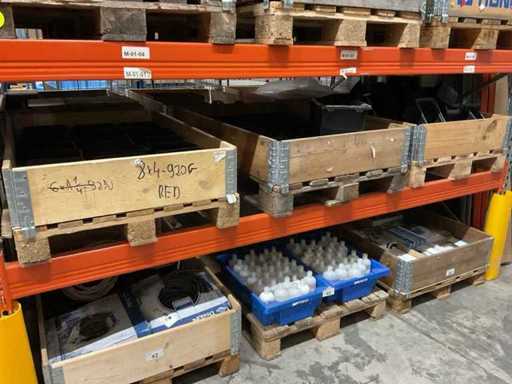 Lotto di contenitori di stoccaggio