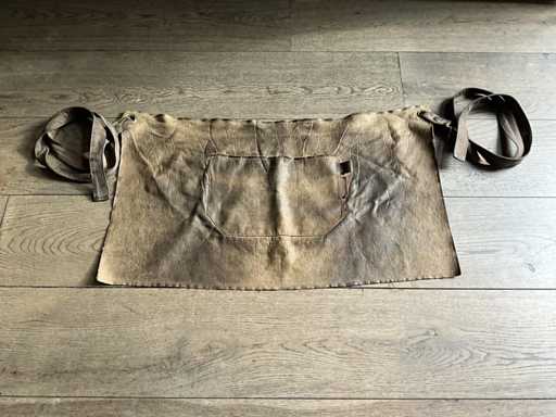 Chaud Devant - Tablier en cuir (10x)