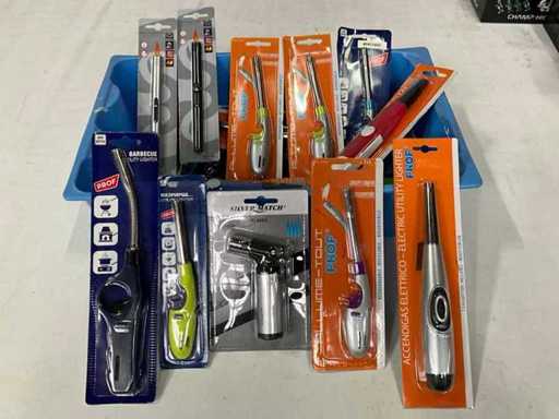 Silver Match & Prof Mix kavel diverse Aanstekers