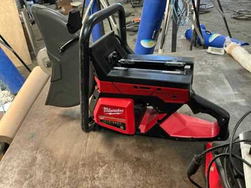 2020 MILWAUKEE MFX COS 350 Cordless Power Cutter