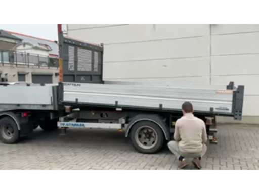 4cdeb0c7-181b-4188-a5fc-50eec9eebd37.mp4