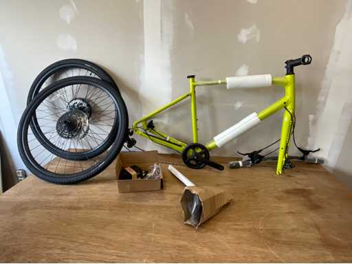 Specialized Sirus 2.0 Size L City Bike