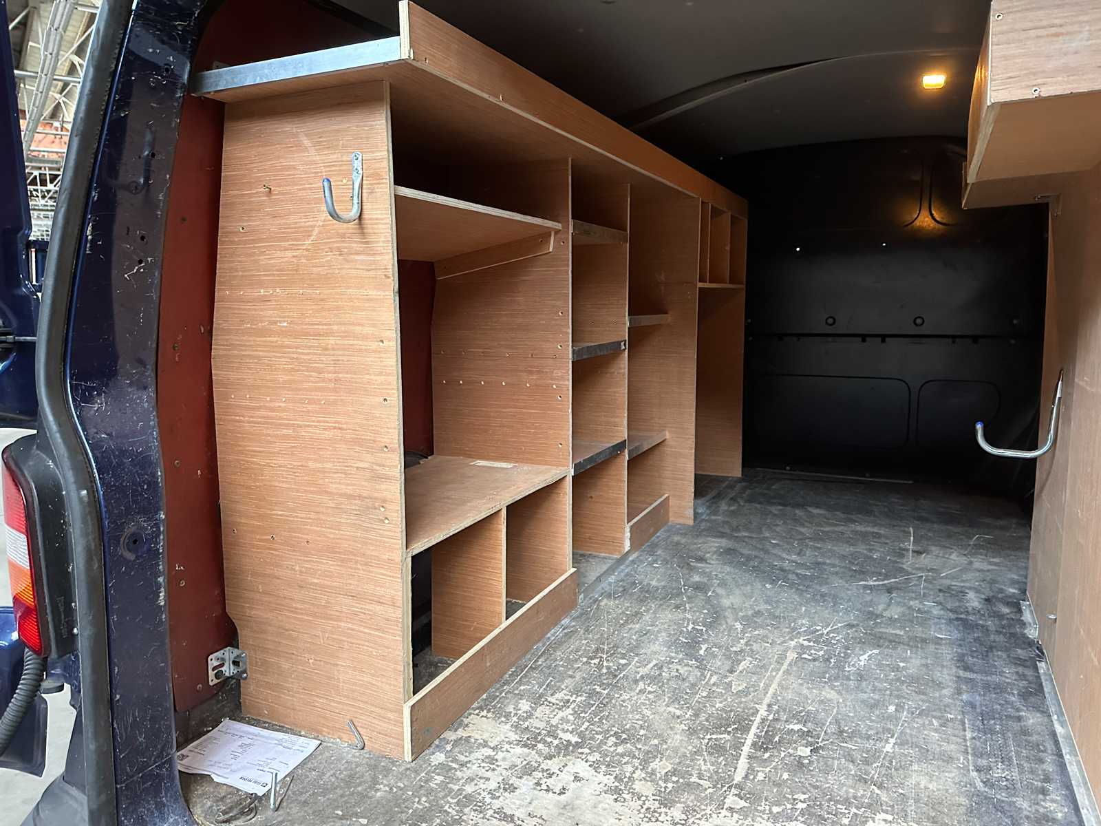 Volkswagen Transporter 2.5 TDI 340 L2H1 -Lang- 131PK 2007, 81-VGK-3