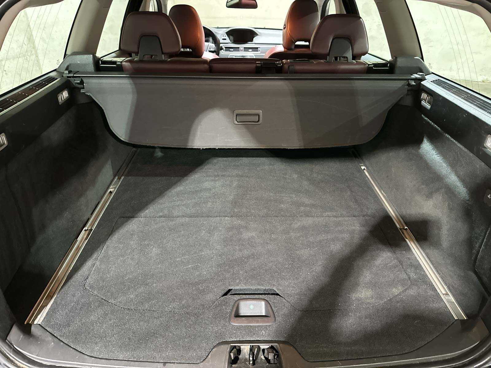 Volvo V70 1.6 T4 Limited Edition 179pk 2011 (Origineel-NL), 63-RSF-2