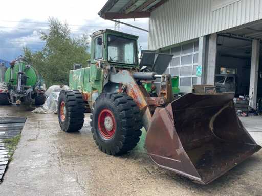 International - 530 AI - Shovel - 1986