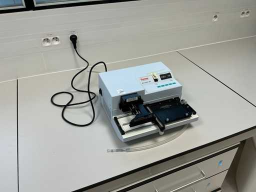 Thermo Electron Corporation Multidrop 384 Reagentiadispenser