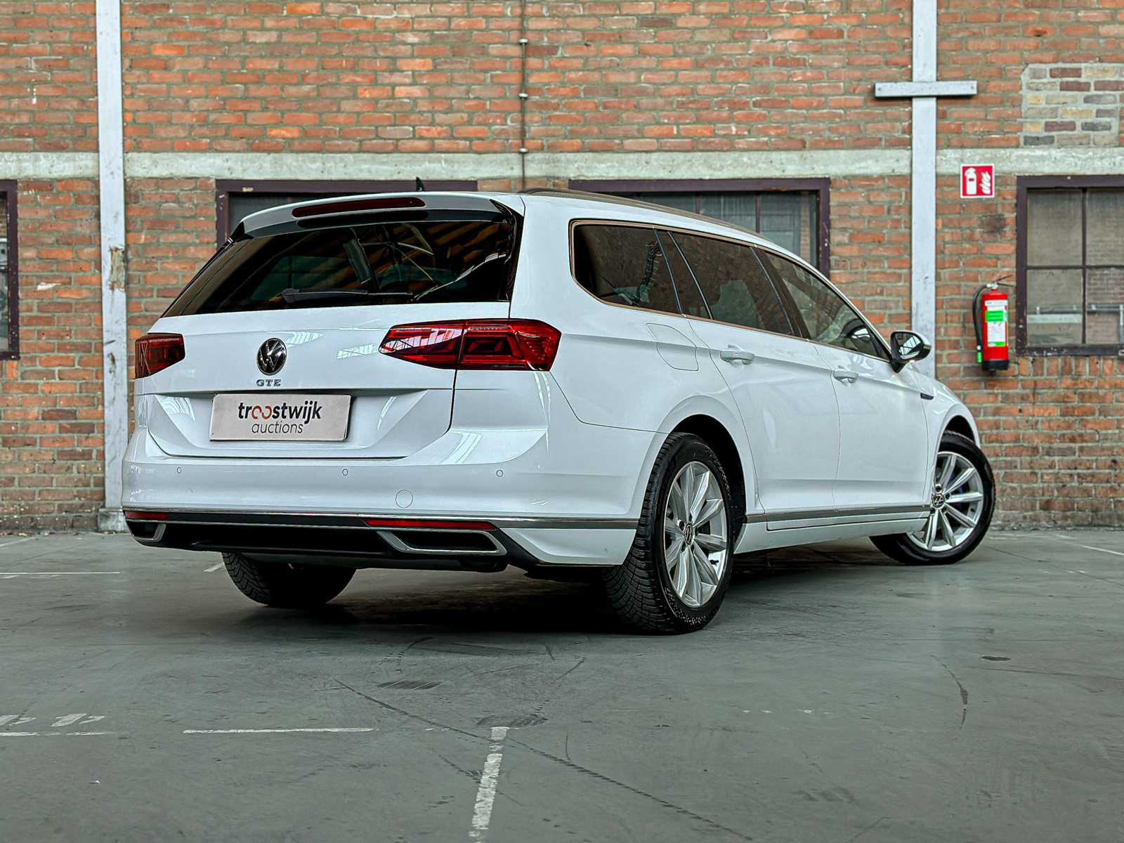 Volkswagen Passat Variant 1.4 TSI PHEV GTE Business 156pk 2021 (Origineel-NL+1e eigenaar), K-814-XG