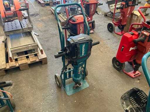 Marteau de démolition MAKITA HM1812