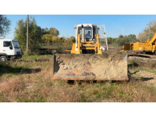 2f9287e3-f3dc-42ce-b2da-3880845d3c45.mp4