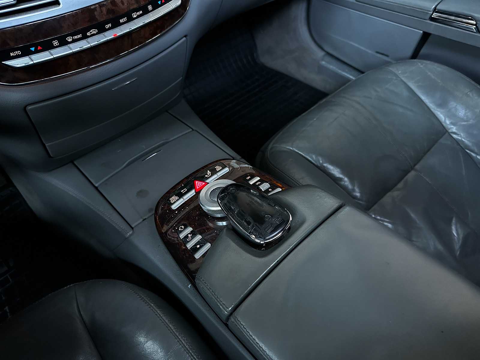 Mercedes-Benz S500 5.5 V8 388pk 2007 Youngtimer S-Klasse W221