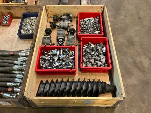 Diverse koppelingen en onderdelen