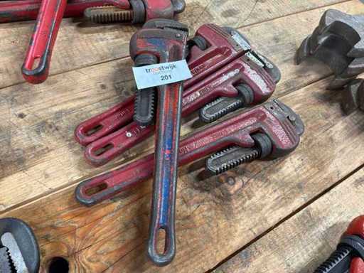 Pipe wrench (4x)