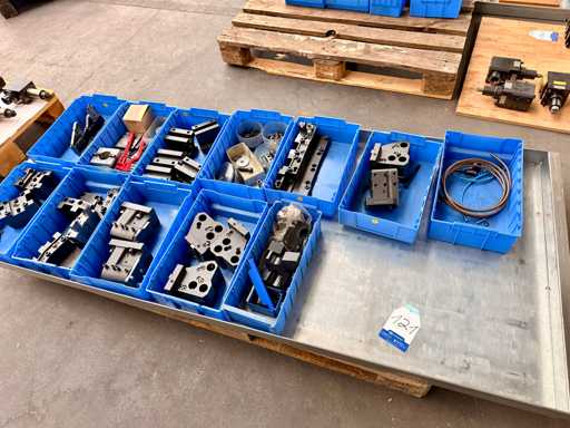   Lathe Holder Lot