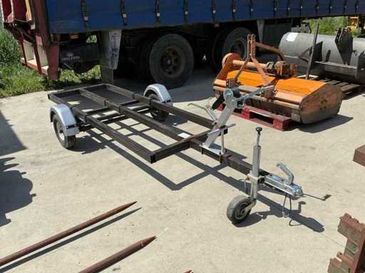 Boat trailer