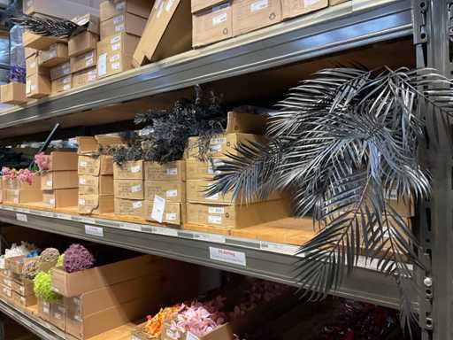 Lot de fleurs artificielles