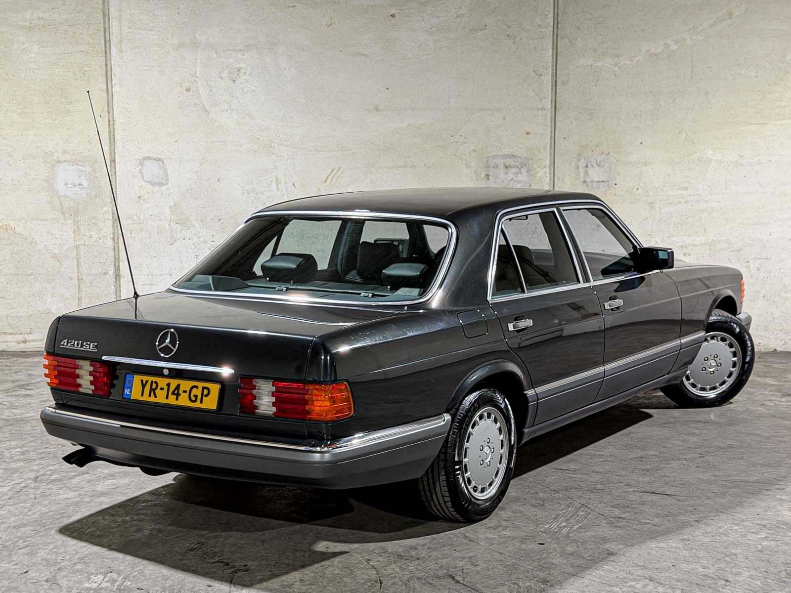 Mercedes-Benz 420 SE S-Klasse V8 4.2 224pk 1990 (Origineel-NL), YR-14-GP