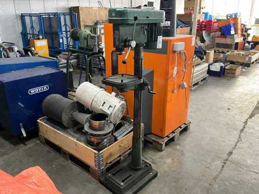 Ferm FM20 Column Drilling Machine