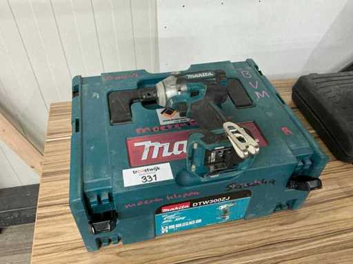 Cheia de impact Makita DTW300 2021