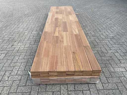 Guyana Teak planken geschaafd gevingerlast 4000x120x21mm (48x)