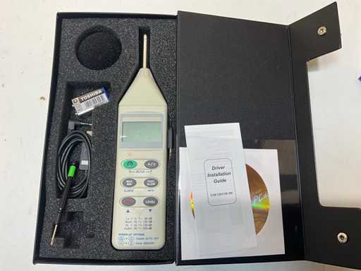 5020-0322 Fonometro digitale